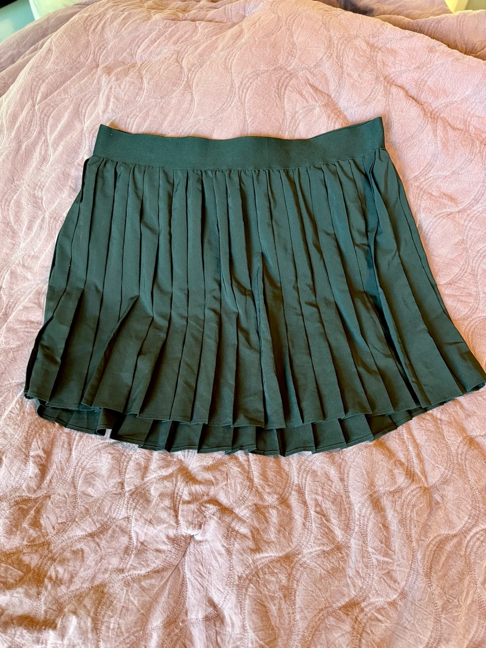 Rue 21 Pleated Mini Skort in black
